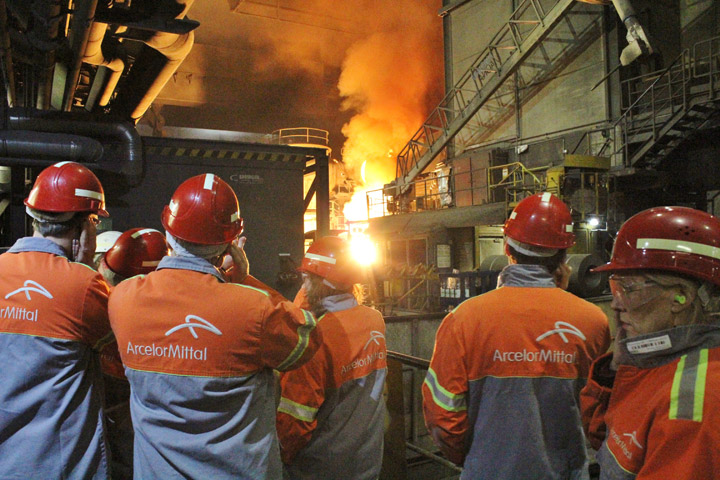 Produktion: CO<sub>2</sub>-freies Stahlwerk im Test (ArcelorMittal)