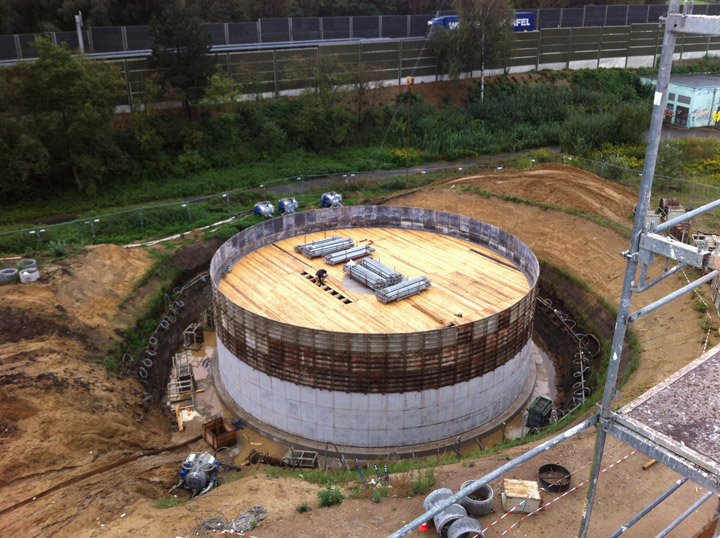 Gebäude: mit Eisspeicher klimaneutral arbeiten und forschen (GALAB Laboratories)